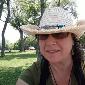 Meet your Posher, Sheila